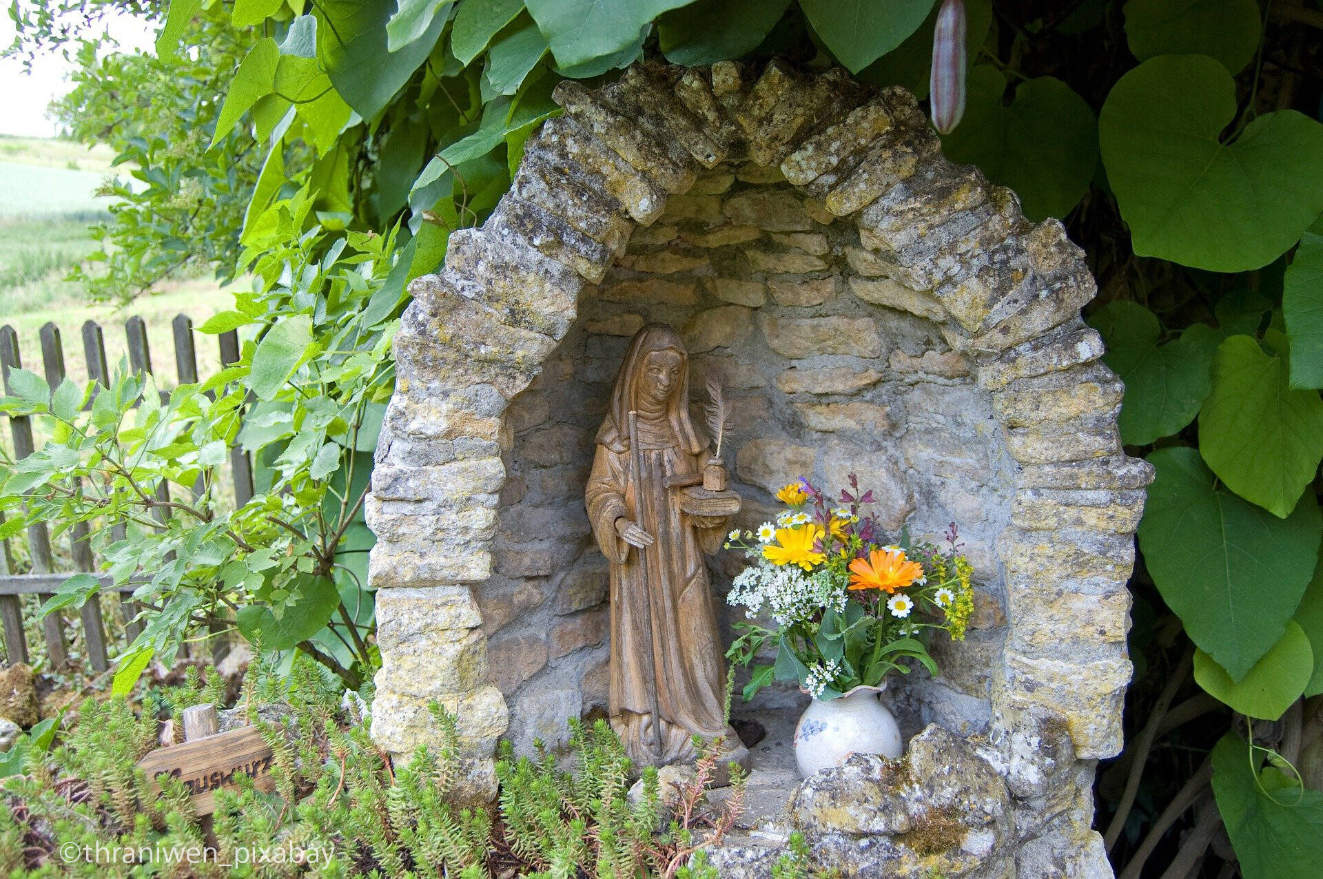 Hildegard©thraniwen Pixabay